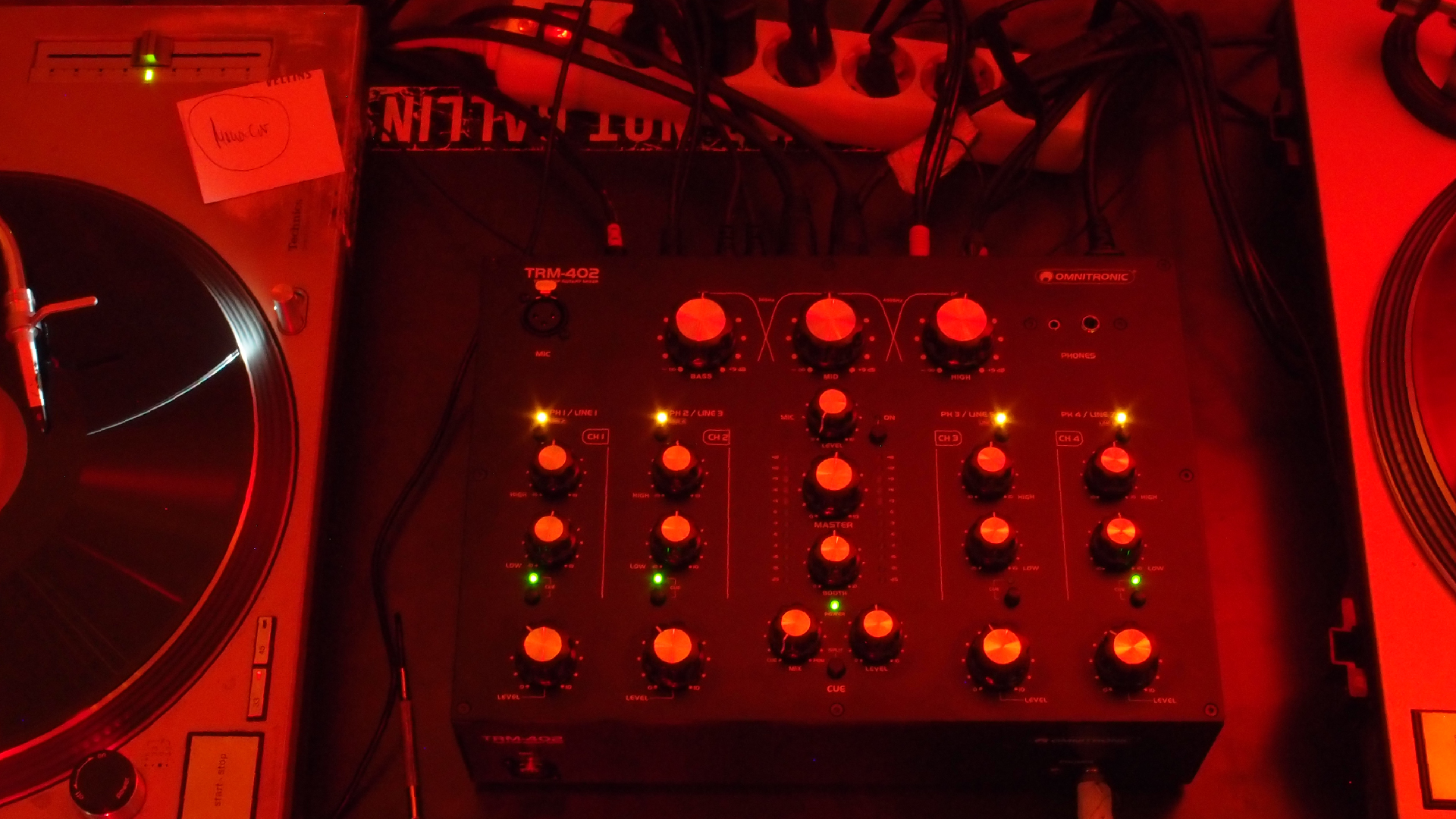 2022-11-22 wendelrekords 1 und 2 release 1 (Audio, Komposition, Live)